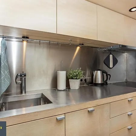 Seven - Old Town * Tallinn